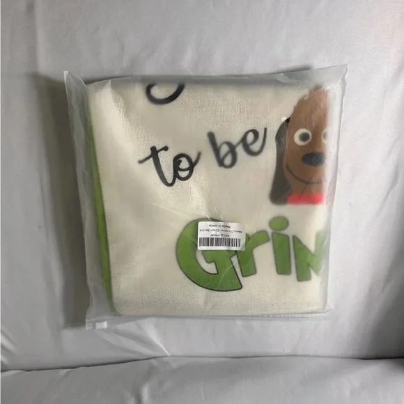 CACOLULU Christmas Pillow Covers 18X18 Set of 4  Decorative Pillow Covers Grinch - Picture 4 of 5